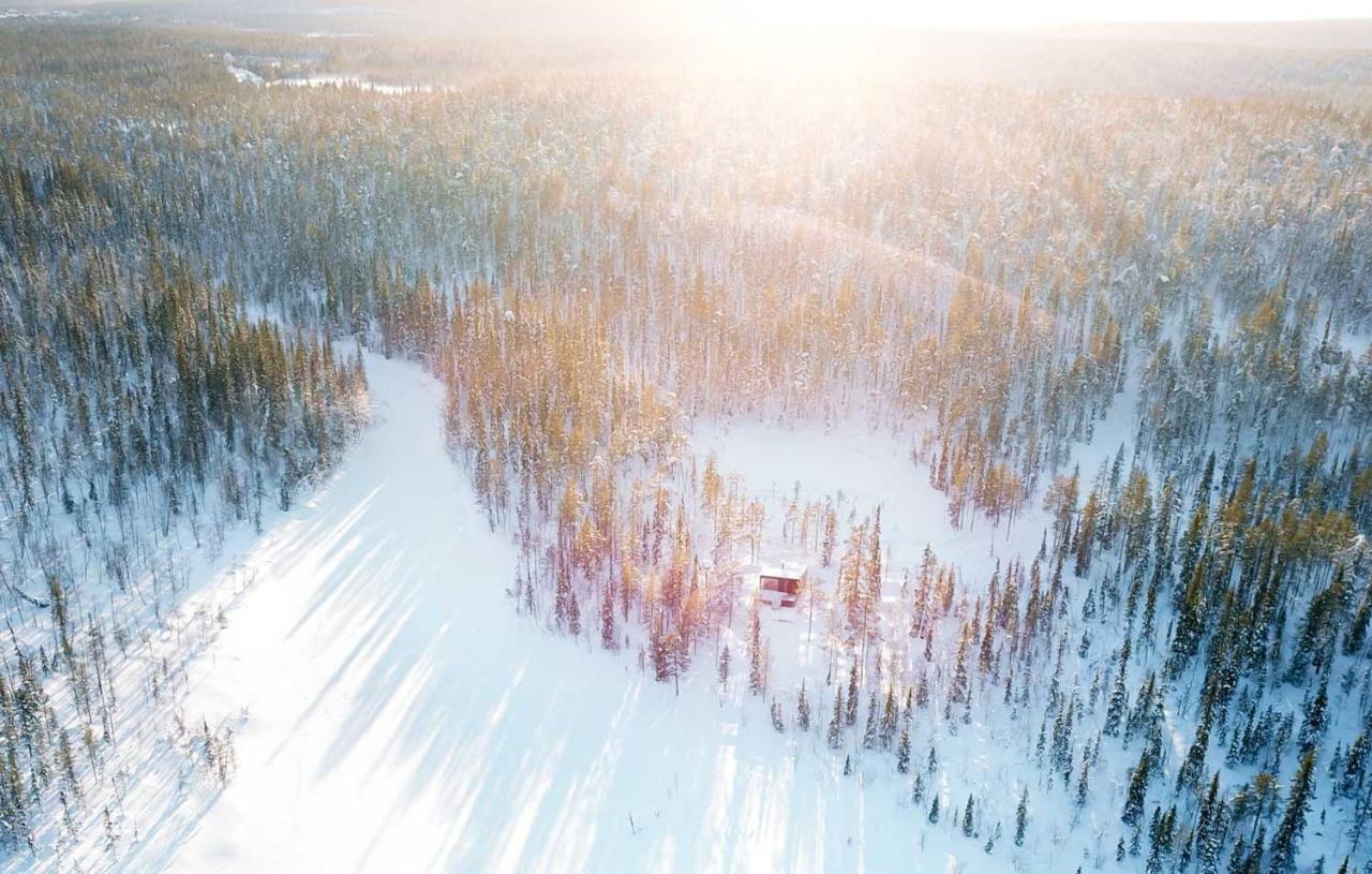 Arctic Skylight Lodge Akaslompolo Exterior photo